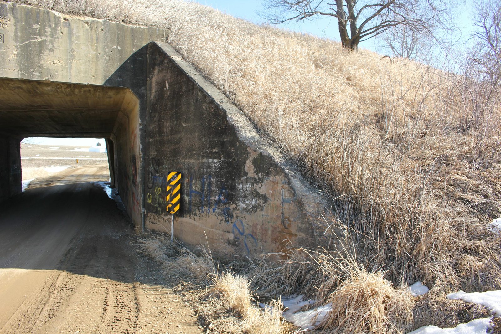 East abutment